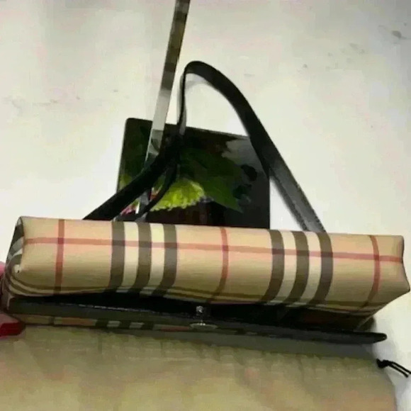 ๐๐ Burberry Nova Check Canvas + Leather Tote/Shoulder Bag + Dust Bag EUC! - Picture 9 of 15